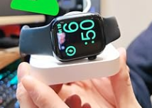 Apple Watch 充电器支架