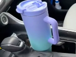 水杯